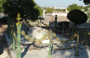 Panteón de Aramburu Cementerio Mancomunado Chiclana